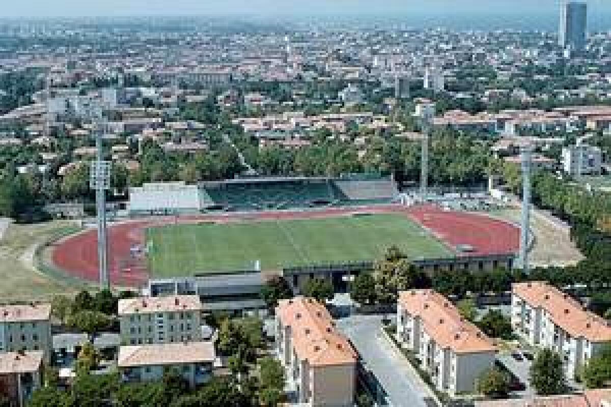 Calcio:osservatorio, non sono a norma stadi Catania e Udine -