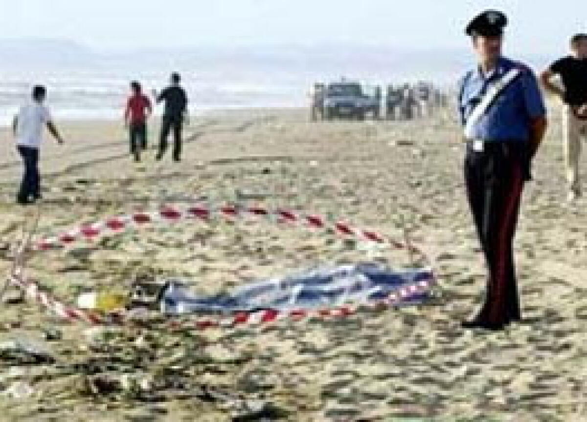 Morta sulla spiaggia, è giallo sulle cause - 