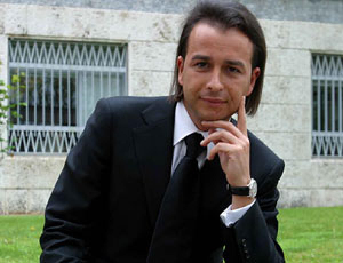 Coppola ex Grand Hotel fugge, poi si riconsegna - 