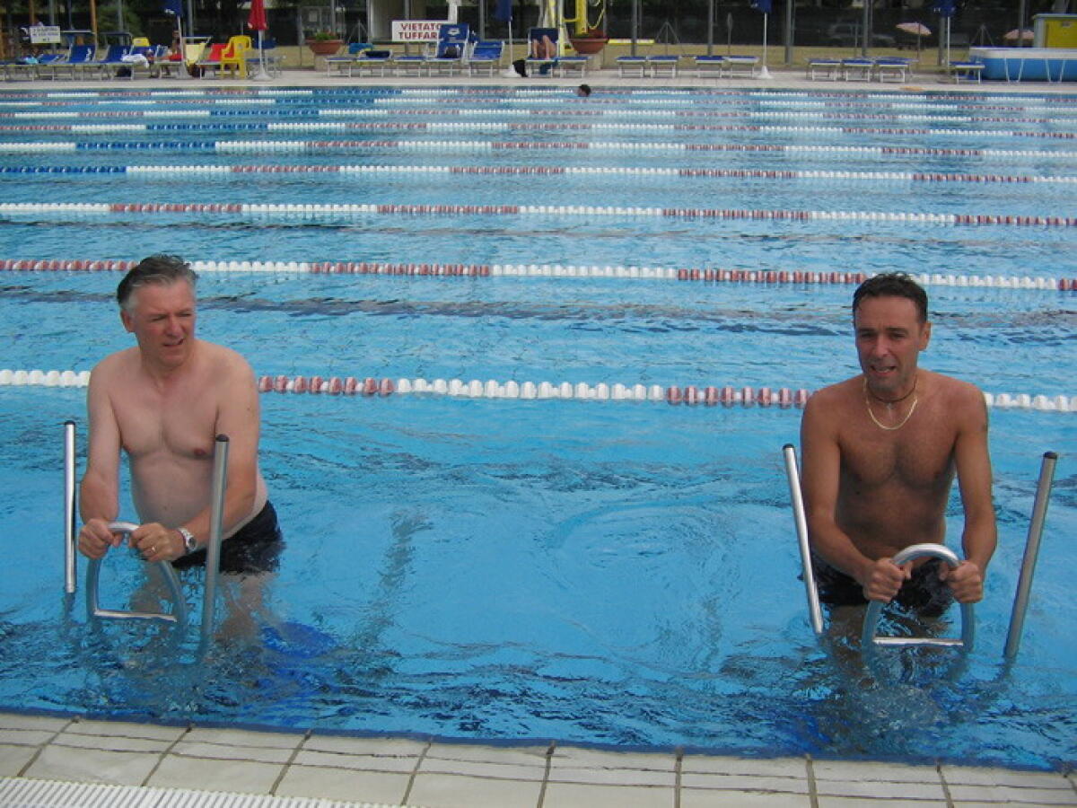 Un nuovo attrezzo in piscina: il Water Running - 