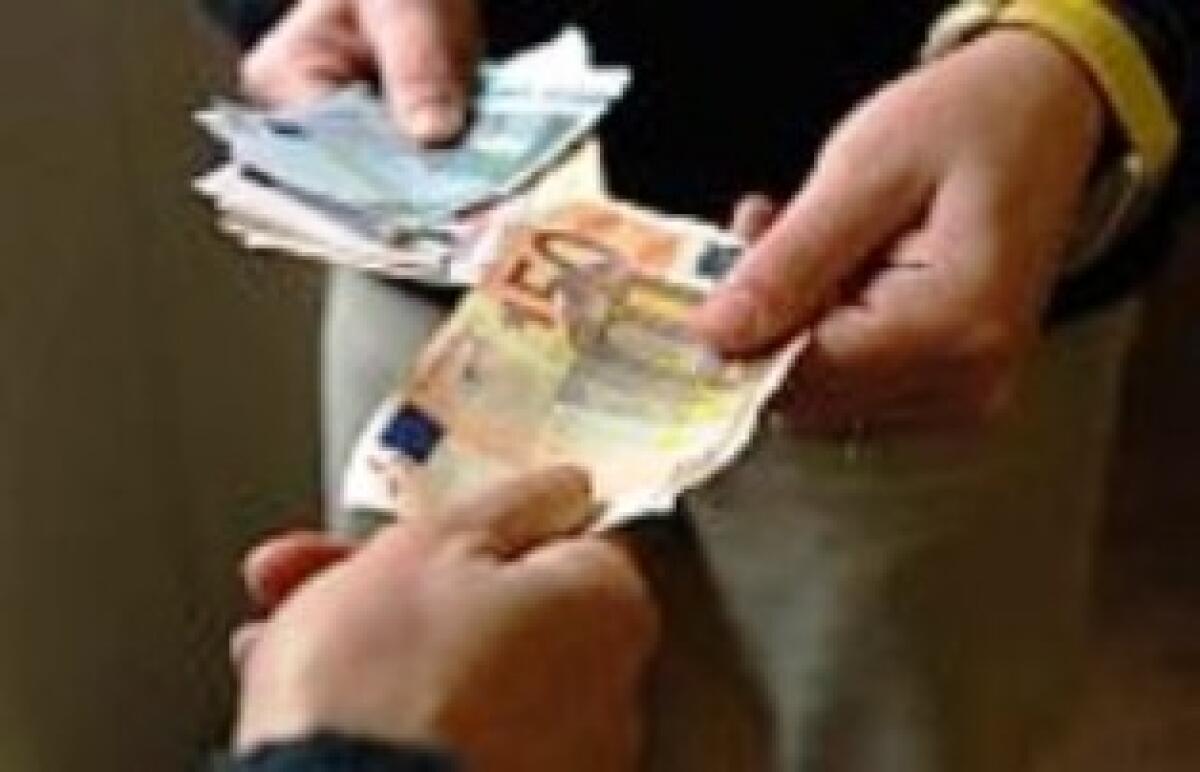 Usura: prestavano con tassi fino al 500 per cento - 