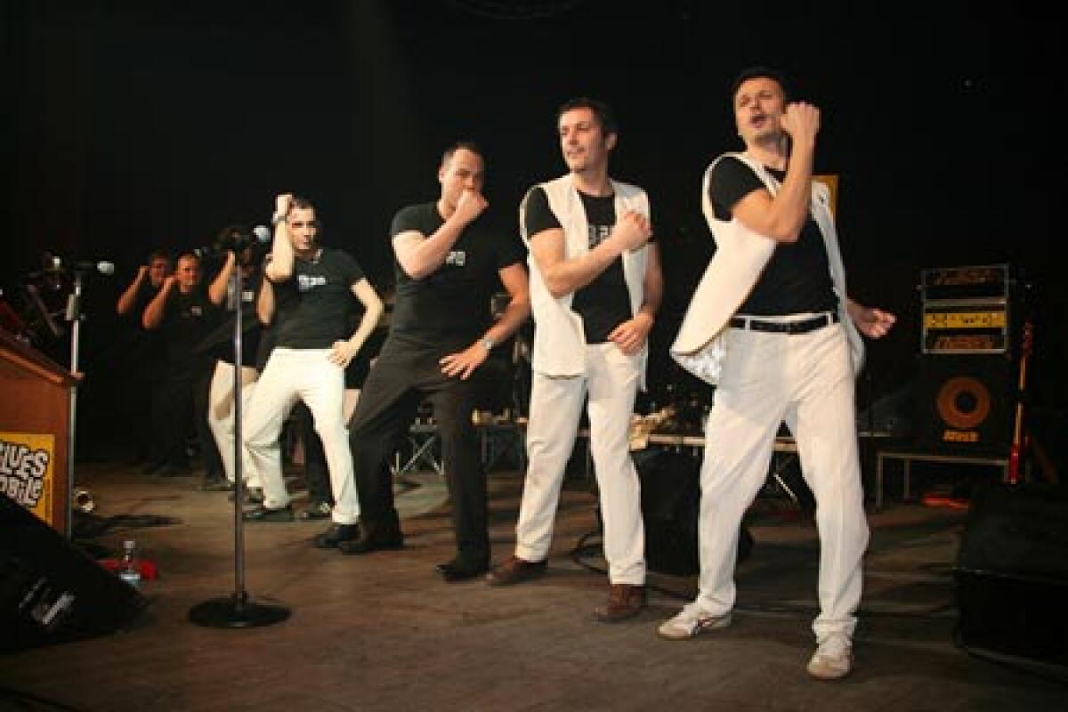 Talamello: grande show dei Bluesmobile -
