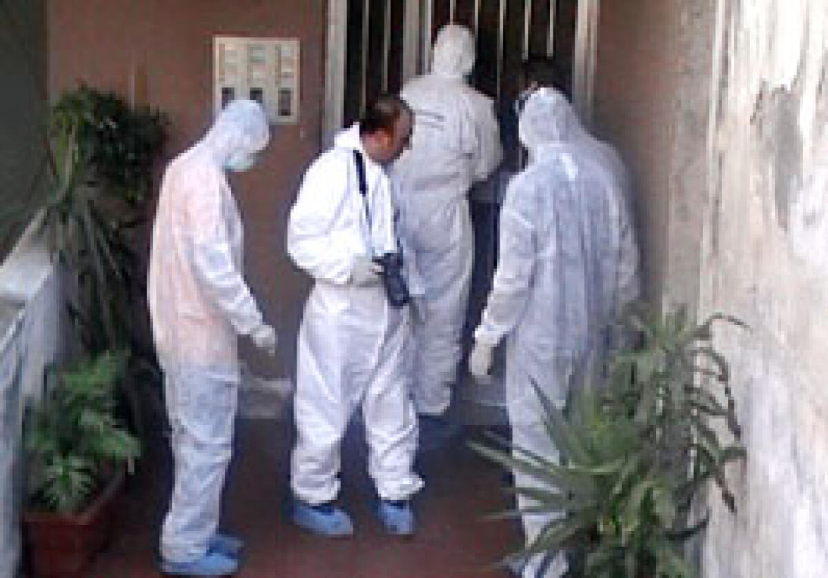E' un uomo persona morta residence Cattolica - 