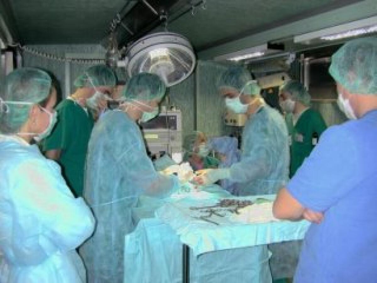 Asportato all'Infermi di Rimini tumore polmone a bimba -