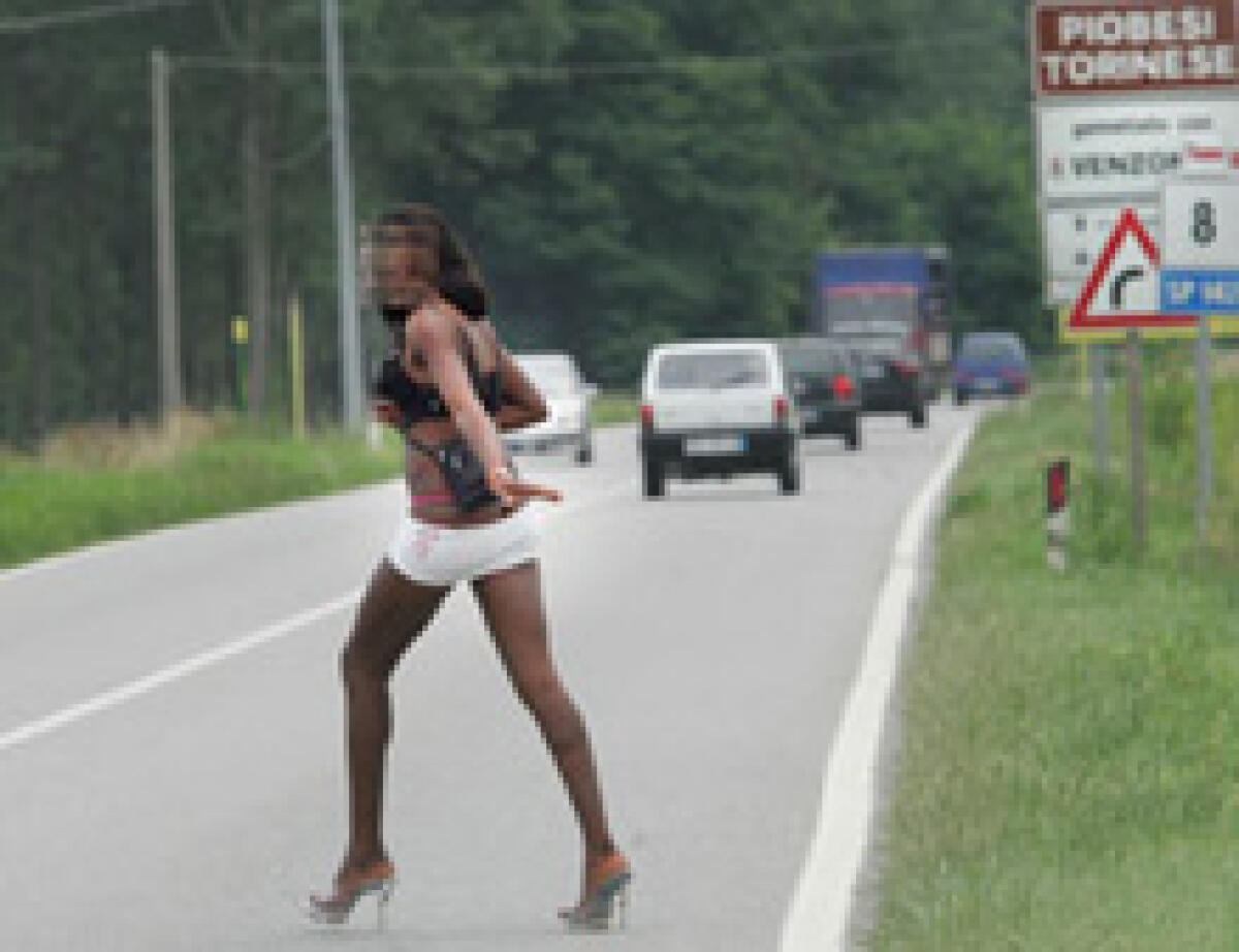 Tratta di prostitute nigeriane scoperta dal Ros -