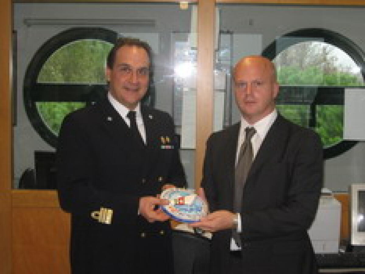 Visita del procuratore Ercolani alla capitaneria di Porto -