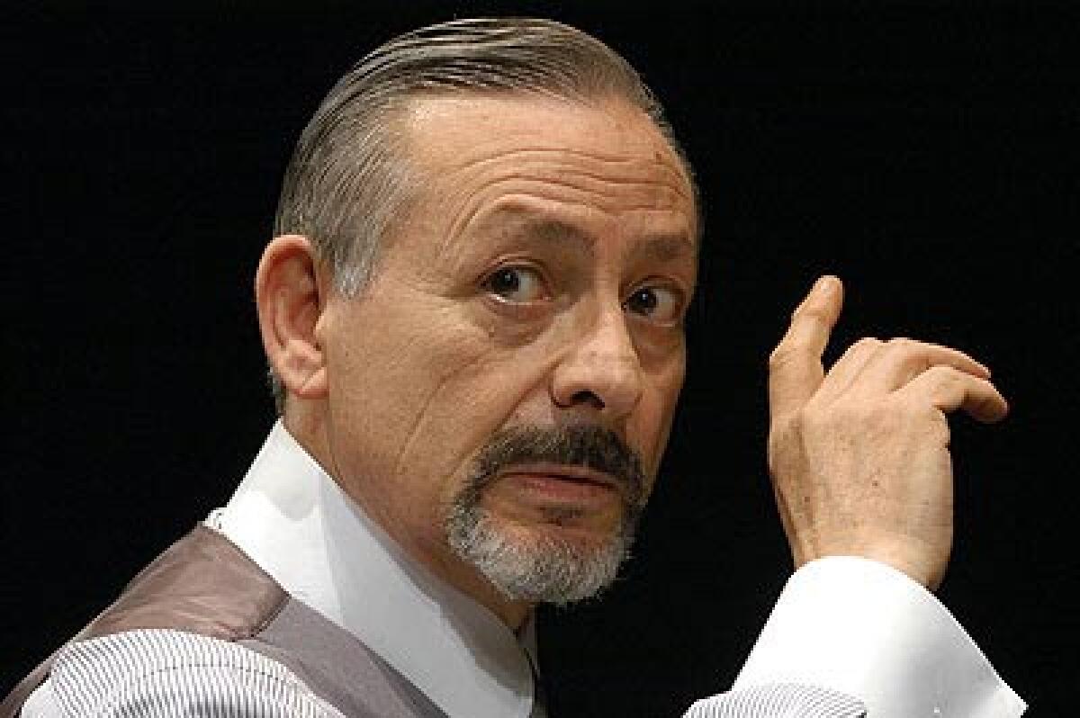 Leo Gullota recita Pirandello ad Urbino -