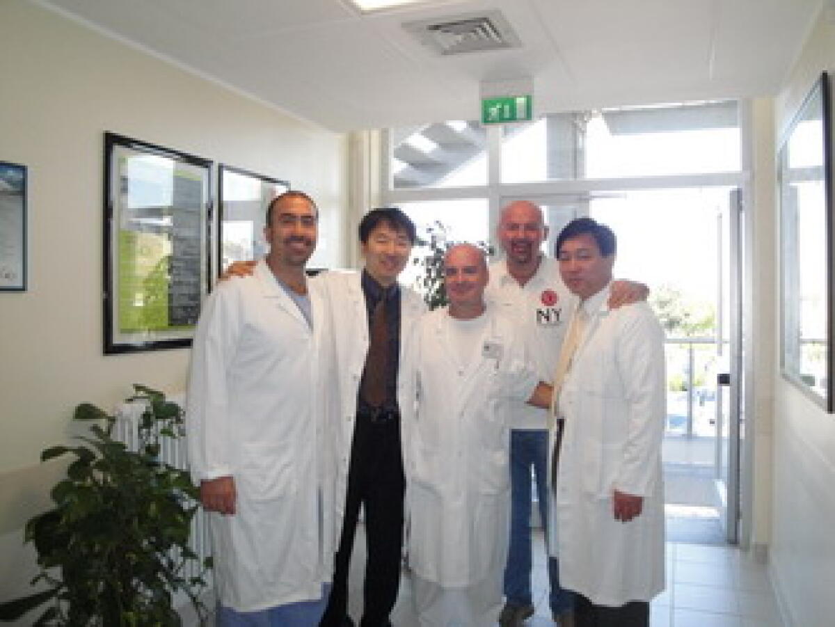 Medici sudcoreani in visita al Cervesi di Cattolica - 