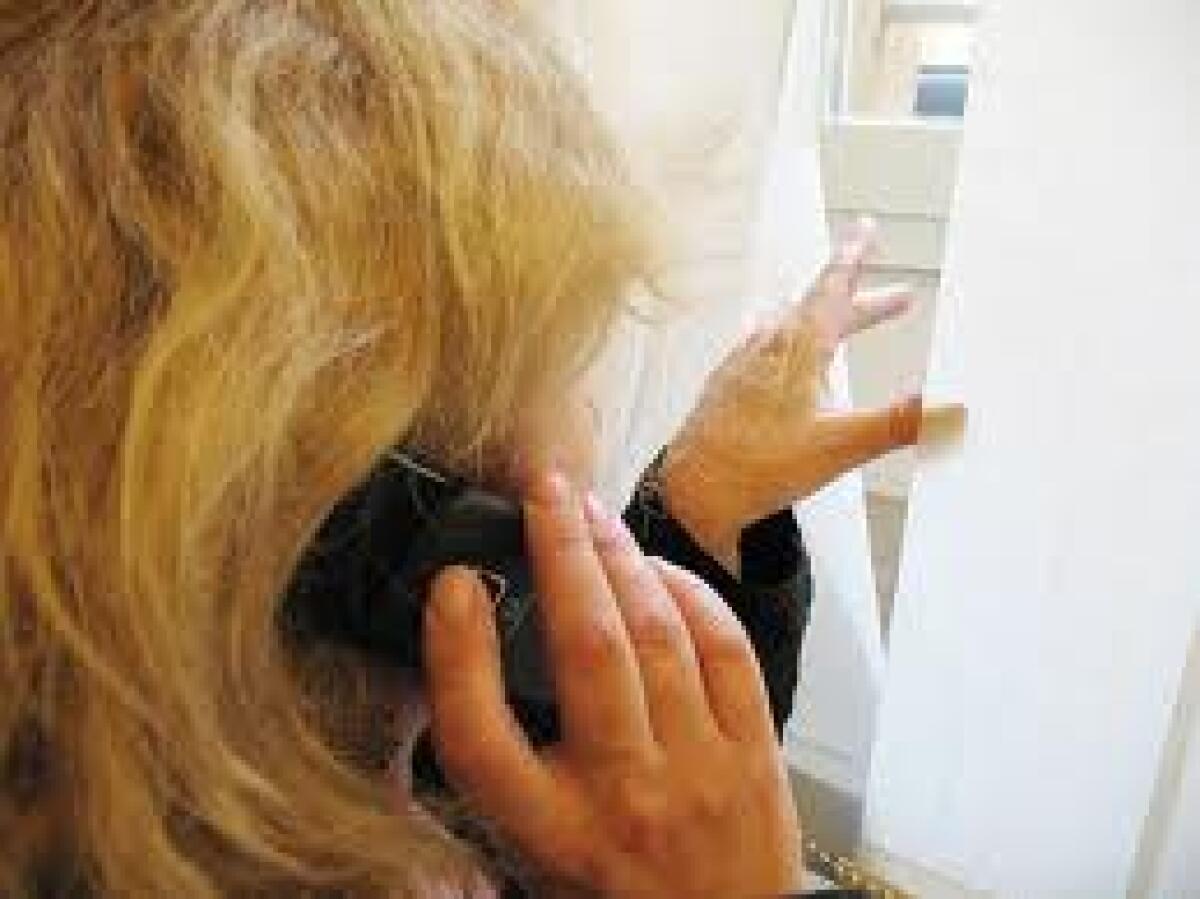 Perseguita la collega infermiera. Arrestato per stalking - 