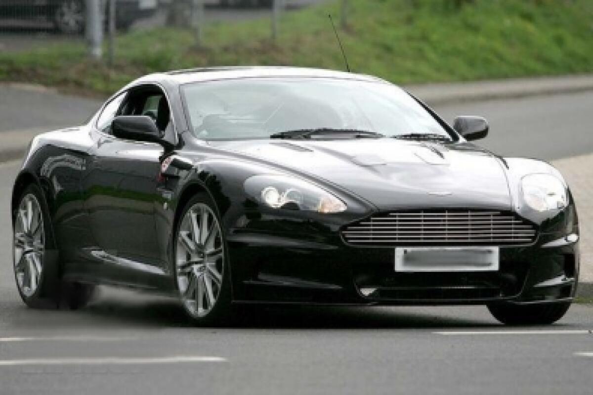 Rimini Yatch: Lolli e la Aston Martin - 