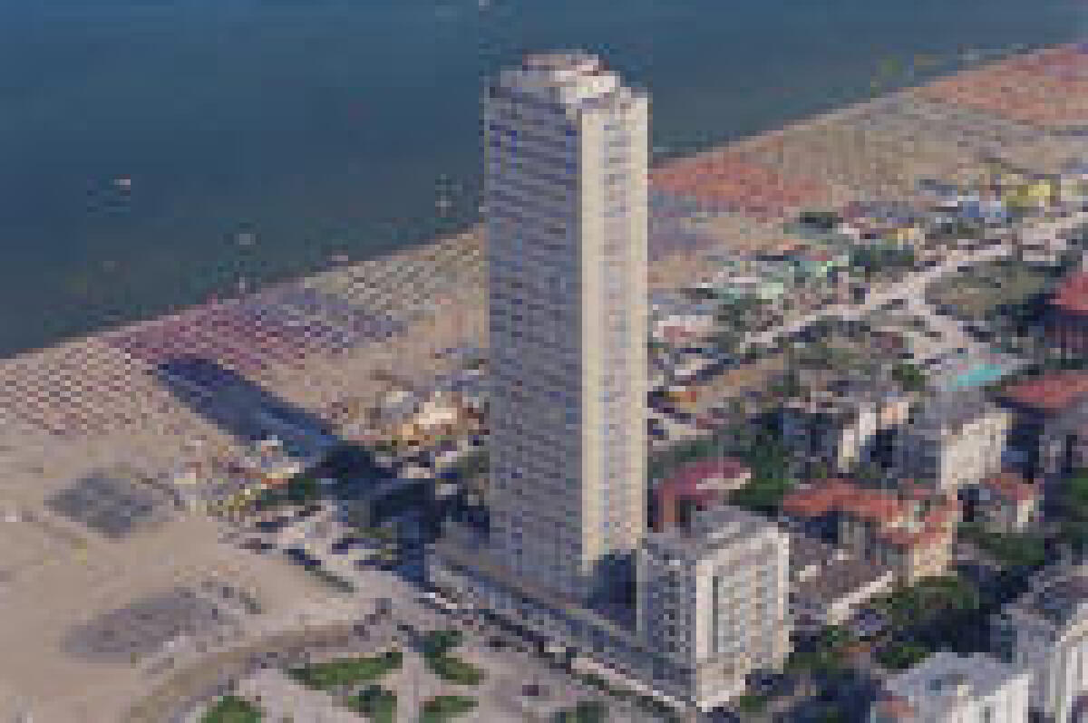 Festa di compleanno per il Grattacielo di Rimini - 