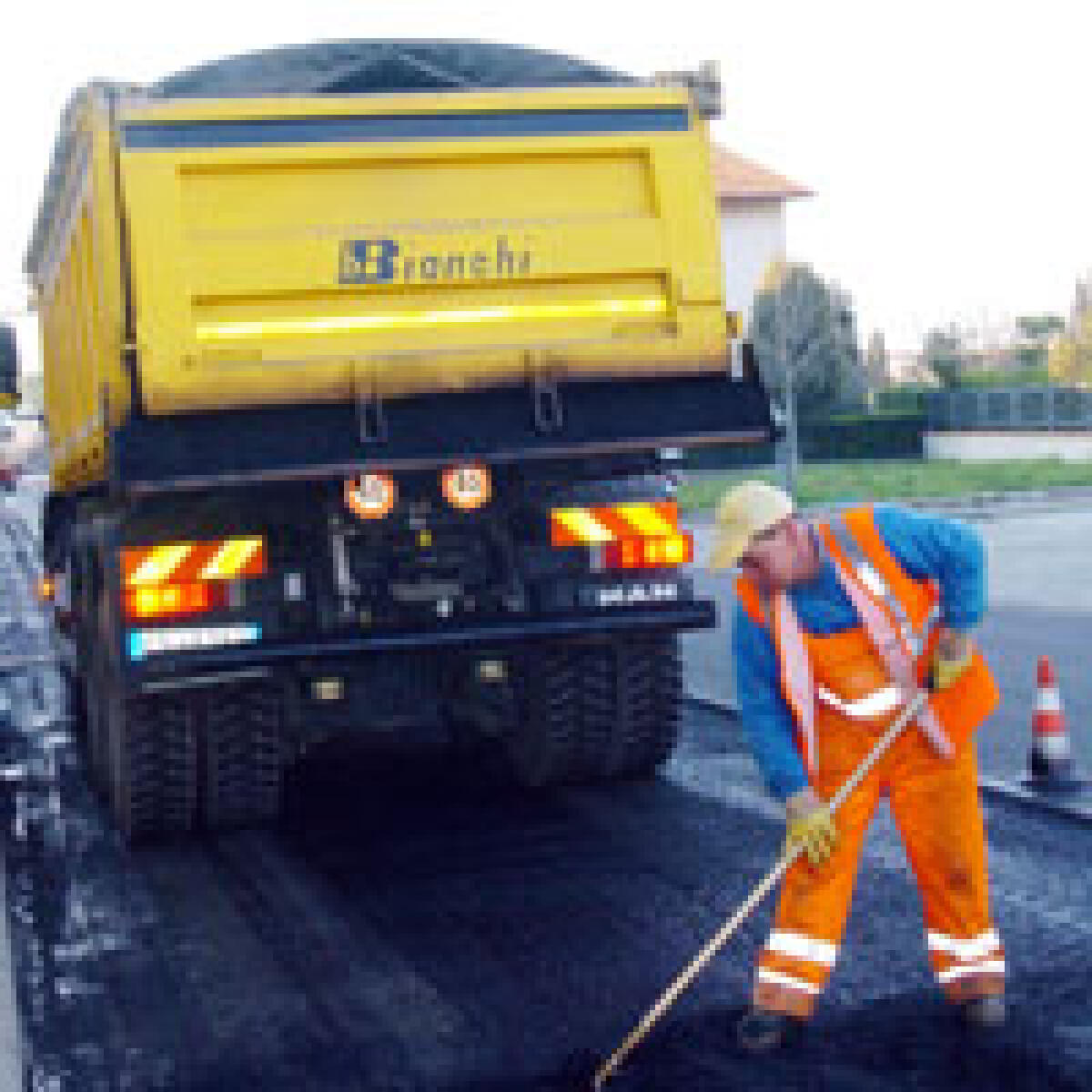 Asfaltatura di strade a Verucchio - 