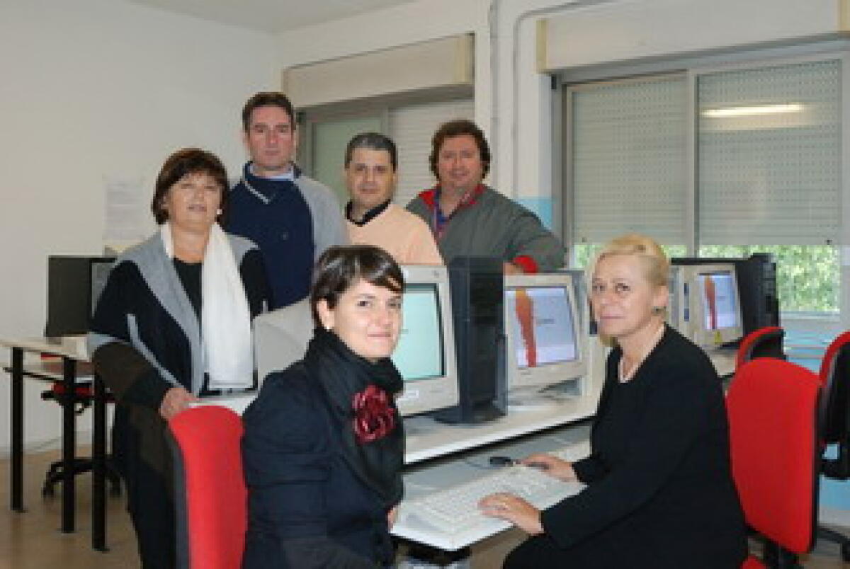 A Riccione la prima aula di informatica con software Linux -