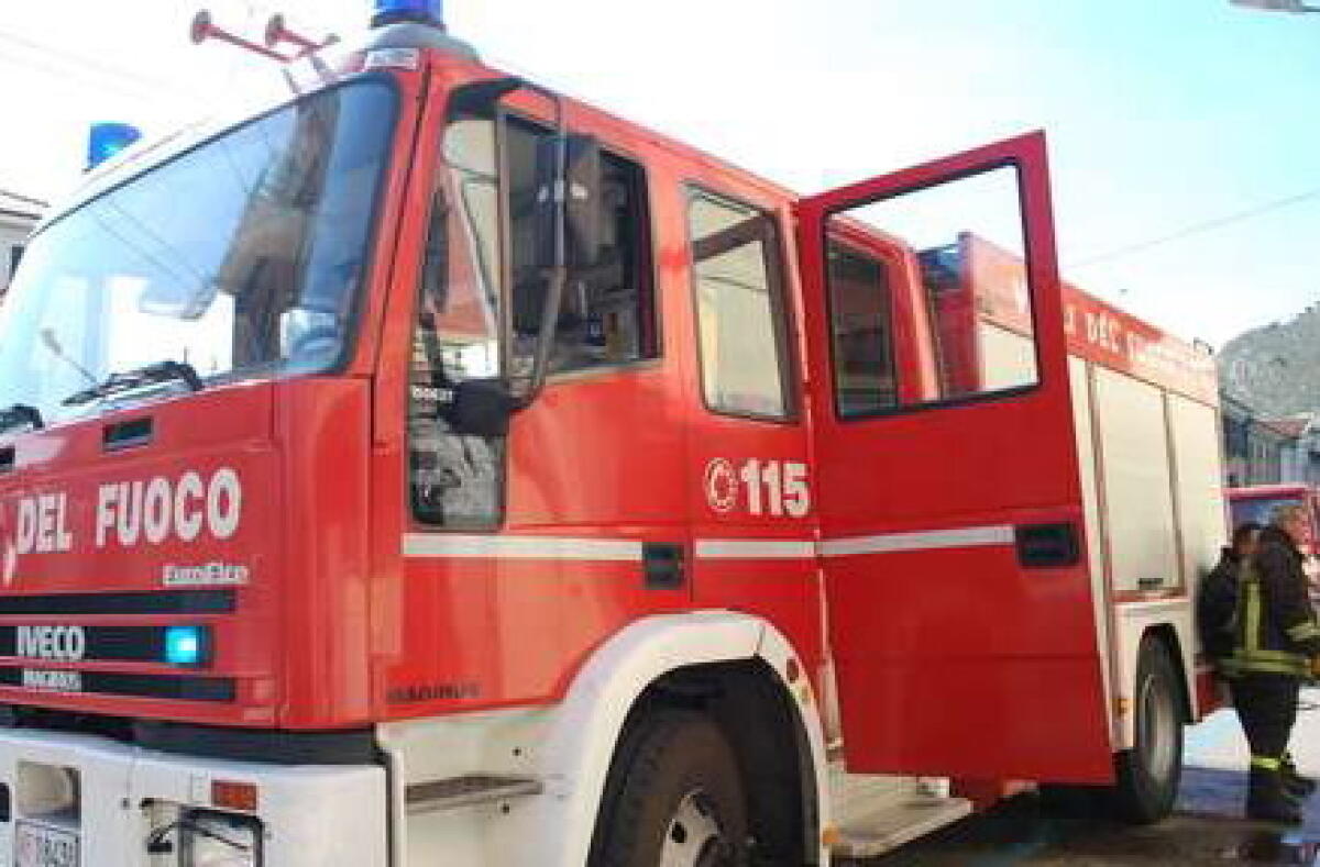 Senzatetto salvato da un incendio a Rimini - 