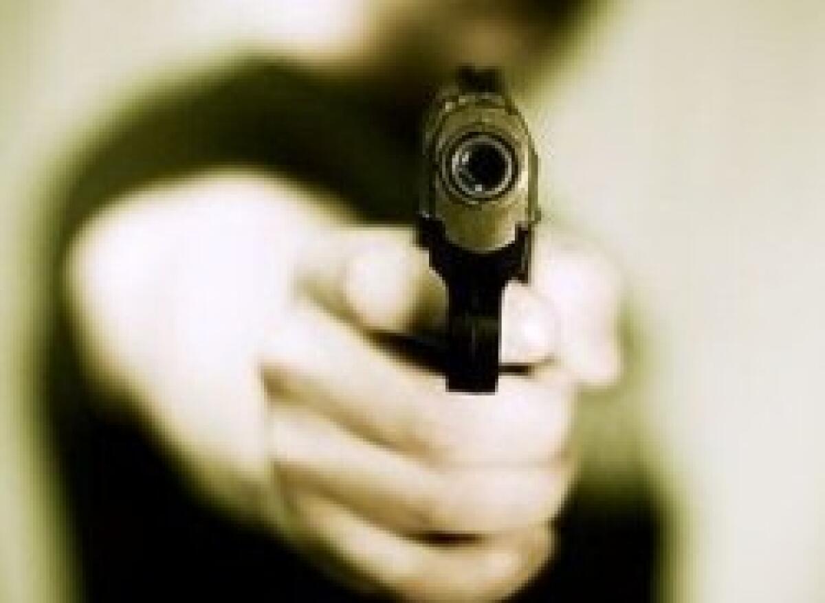 Gioielliere aggredito e rapinato, colpo da 300mila euro - 