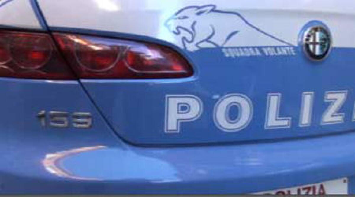 Non rispettano il foglio di via: italiano e romena denunciati - 