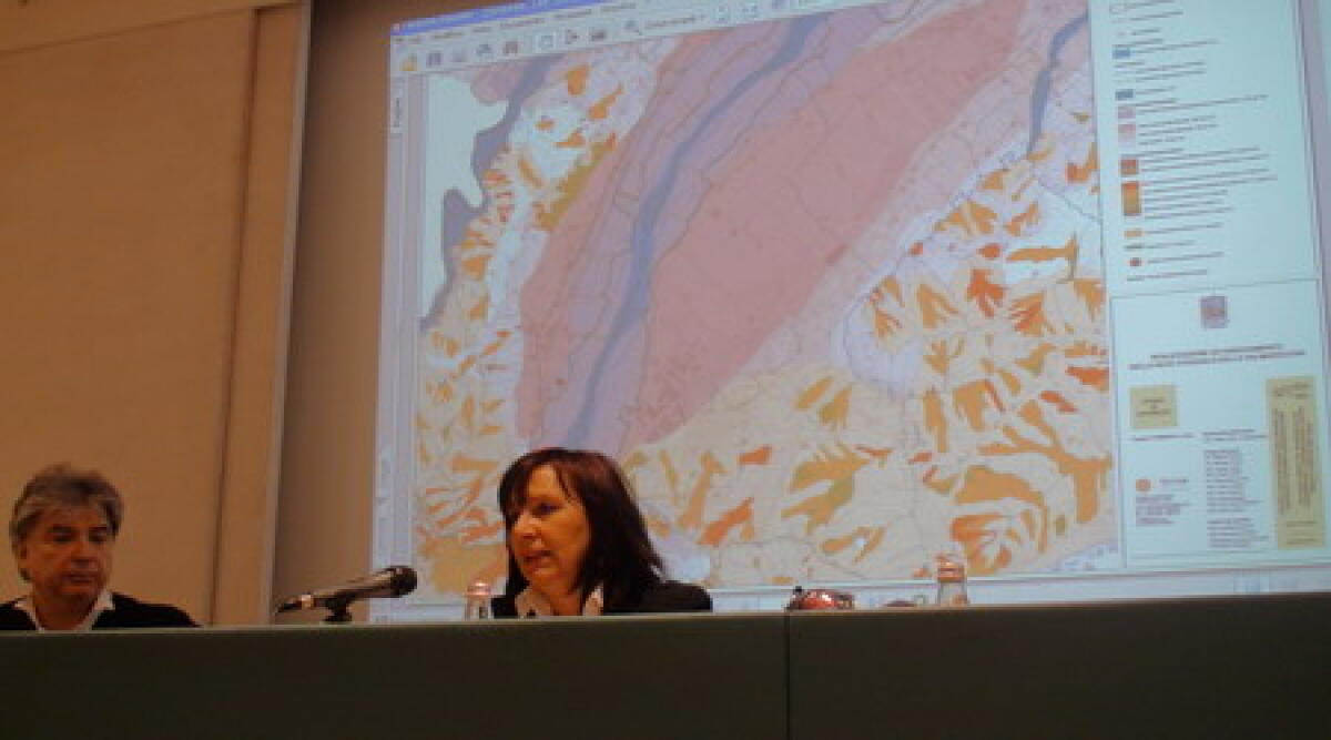 Due proposte progettuali per la 'Strada di Gronda' -