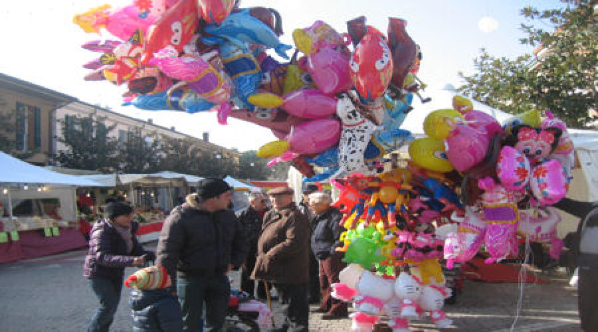 Fiera di San Gregorio: Morciano e' donna -