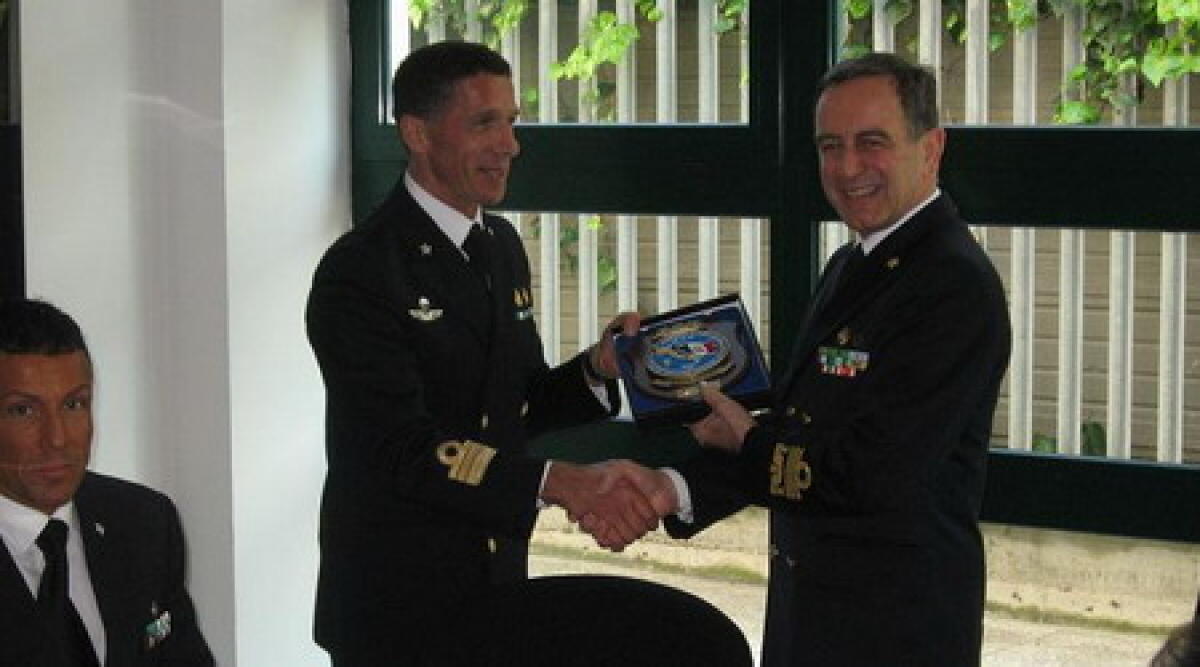 Guardia Costiera Rimini: visita dell'ammiraglio Fumagalli, la gallery - 