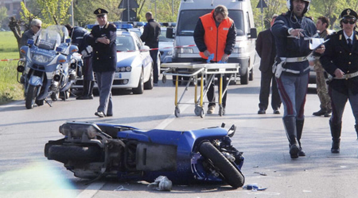 Cesena, muore ragazza in incidente -
