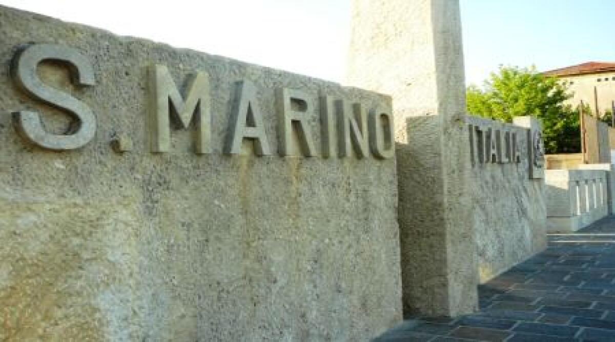San Marino: in mille in corteo per trasparenza, equita' e sviluppo - 
