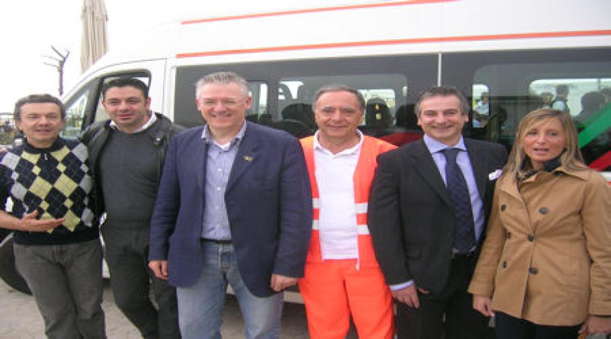 Riccione: Croce Blu al Palasport -