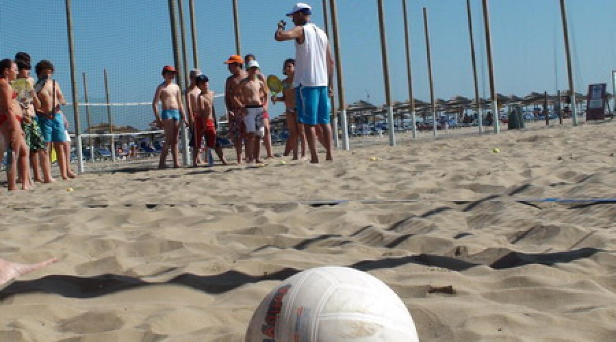 Arriva l'estate e la spiaggia per i bimbi con argylia -