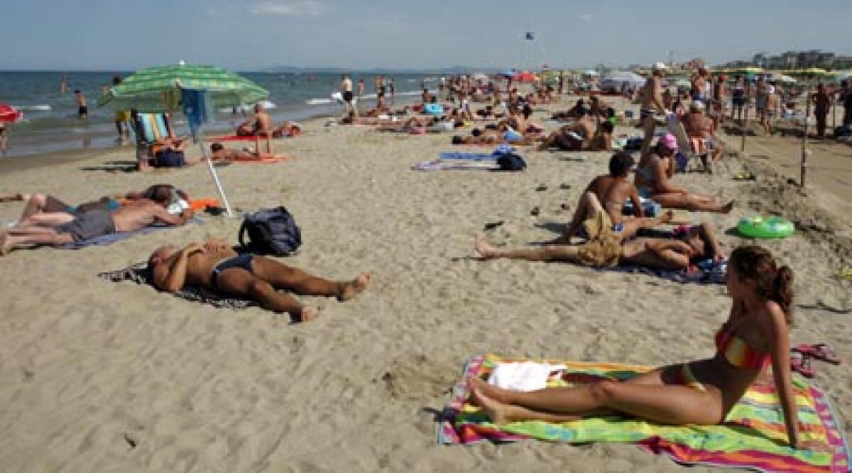 Rimini, un defibrillatore per la spiaggia libera - 