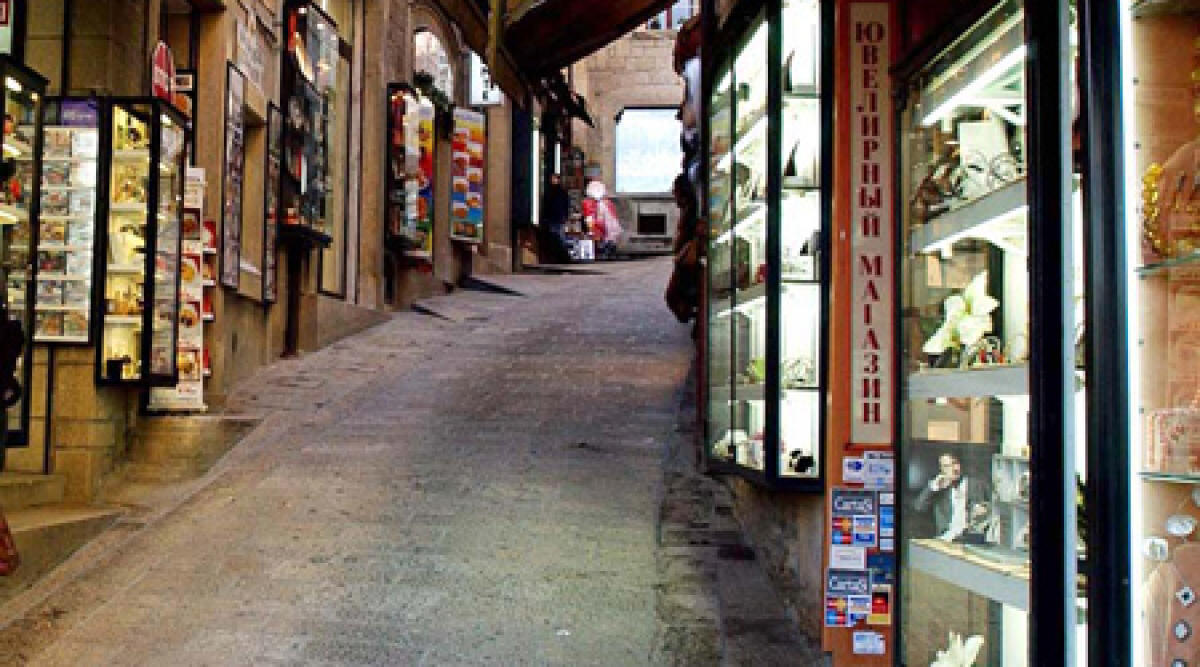 Visita Papa, negozi San Marino rischiano chiusura - 