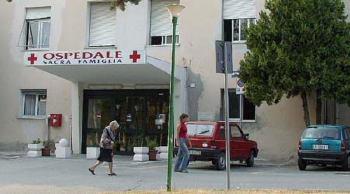 Tagli all'ospedale Sacra Famiglia, precisazioni AUSL Rimini -