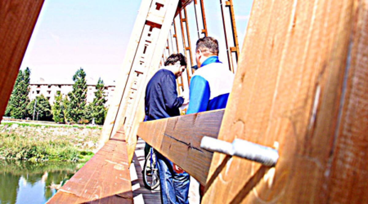 Grave 39enne che cade nel fiume Marecchia a Rimini - 