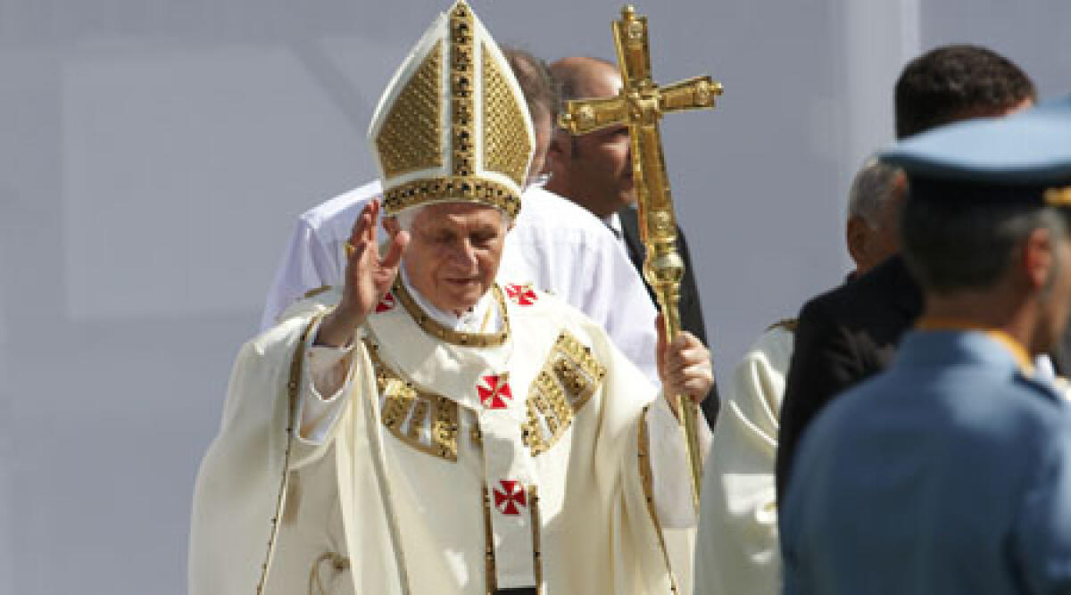 Una medaglia per ricordare la visita di Papa Benedetto XVI - 