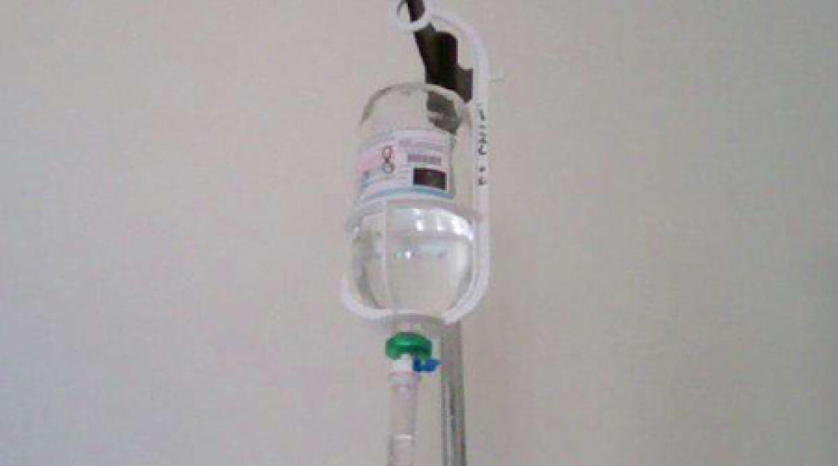 Rimini, uomo con flebo crea scompiglio in questura: denunciato - 