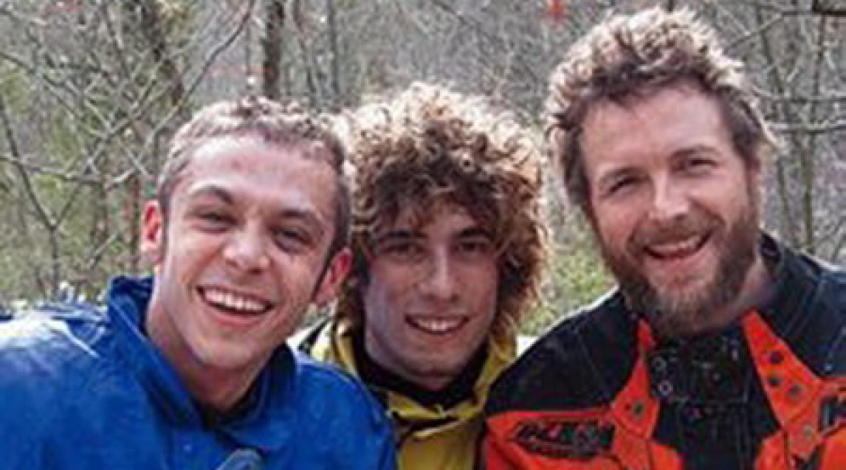 Jovanotti, su Facebook la foto con Valentino Rossi e Marco Simoncelli -