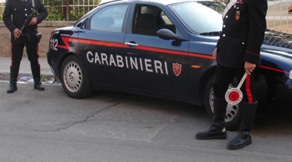Studenti rubano in pista go-kart: arrestati -