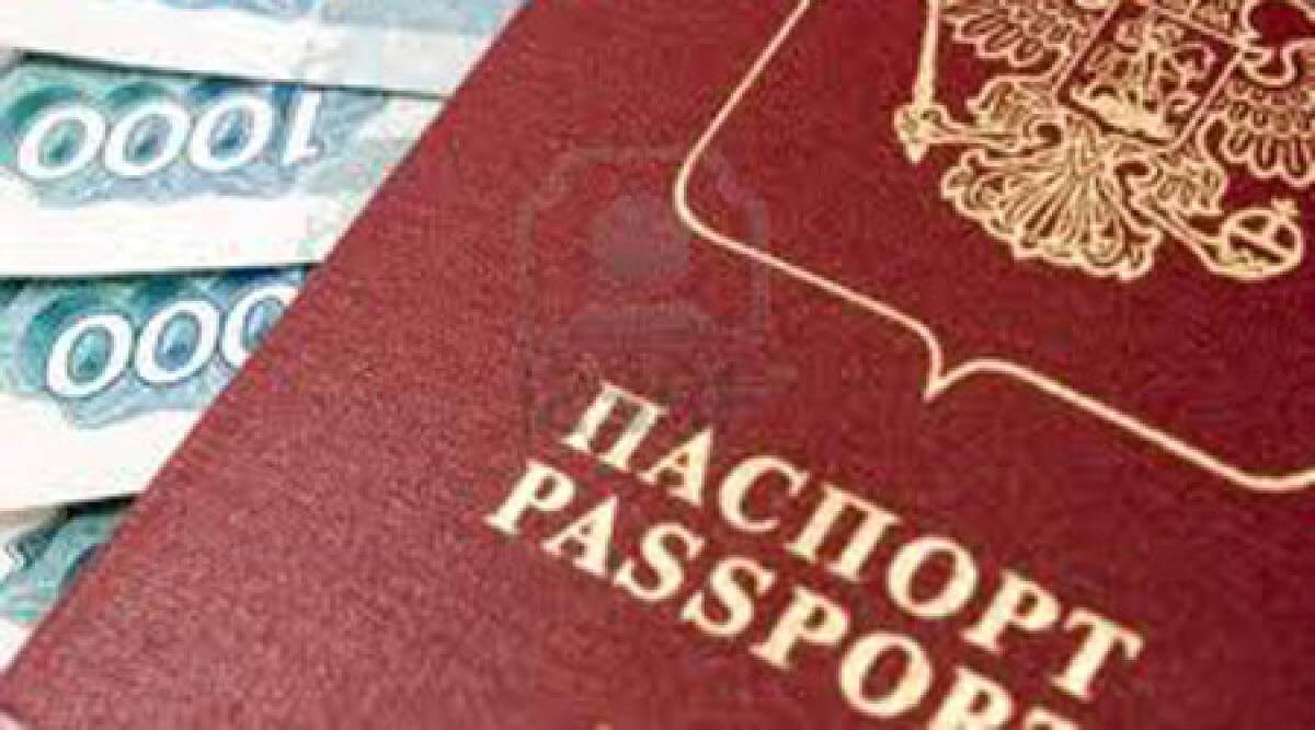 40enne russa falsifica il passaporto per tornare in Italia: rispedita a Mosca - 