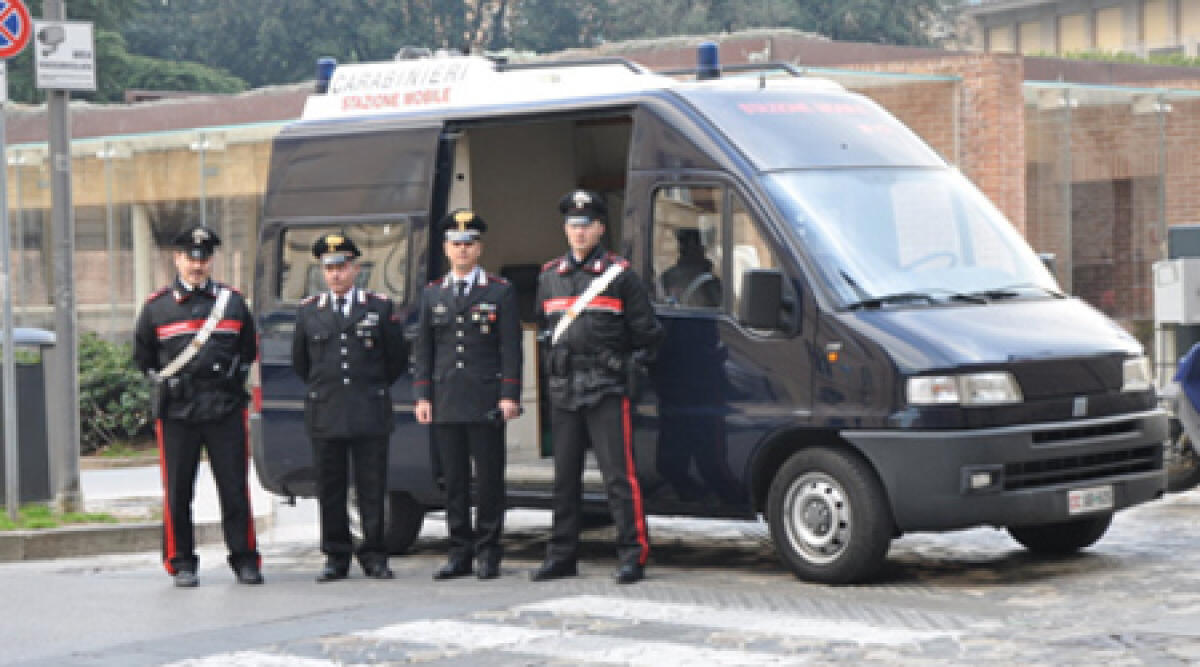 Carabinieri di Rimini: una stazione mobile a Borgo Marina - 