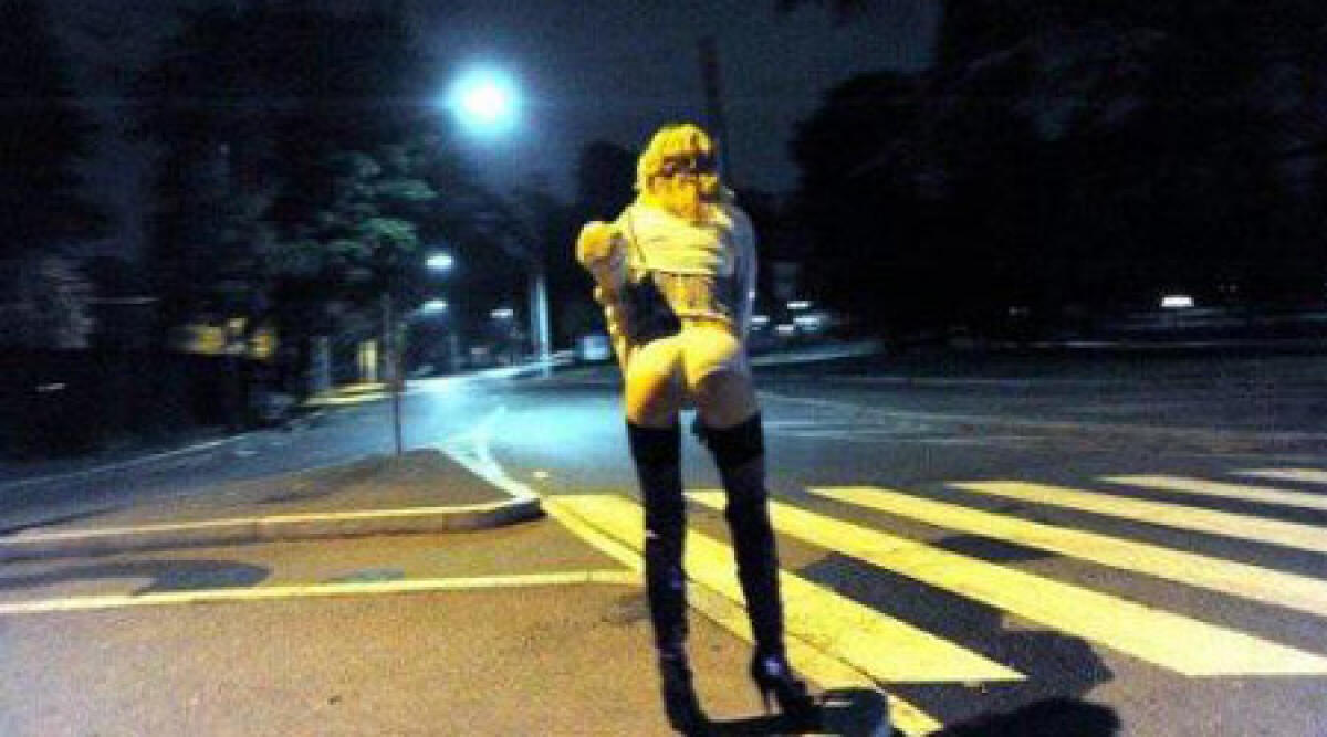 Il gelo e la neve a Rimini non fermano le prostitute: 3 denunce - 