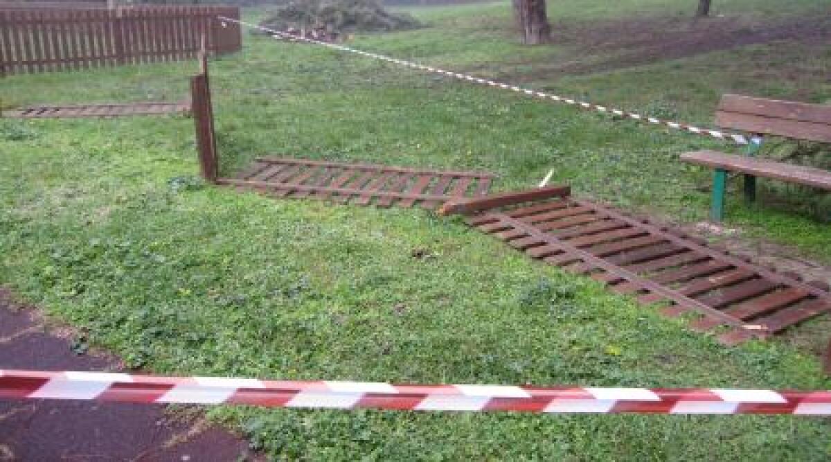 Riccione: ancora vandalismi al Parco della Resistenza - 