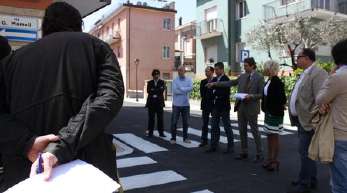 Il Sindaco Gnassi toglie i veli al nuovo Borgo Marina - 