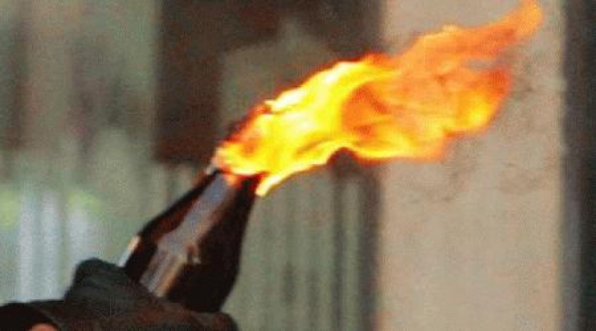 Molotov inesplosa a Riccione: indagine dei Carabinieri - 