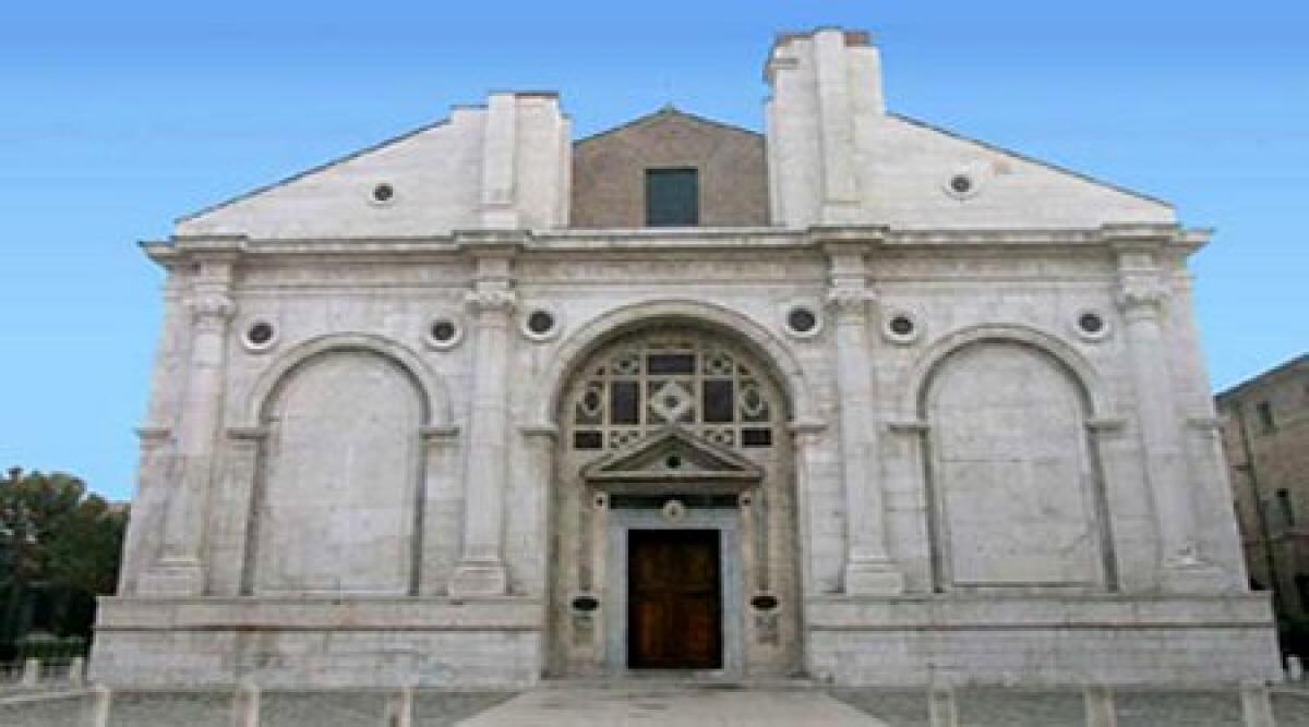 Tempio di Sera: visita guidata al Duomo di Rimini -