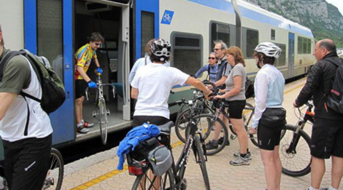 La tua bici va in treno: nuova iniziativa sulla Riviera Adriatica -