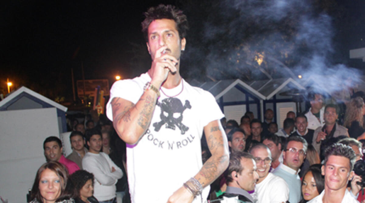 Il 'ribelle' Corona viola nuovamente domiciliari: era in discoteca a Riccione - 