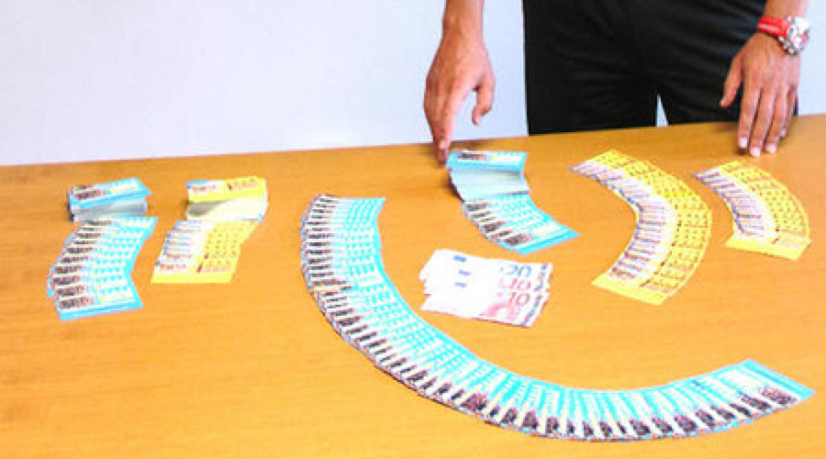 Biglietti falsi Mirabilandia, svizzero accusato di truffa -