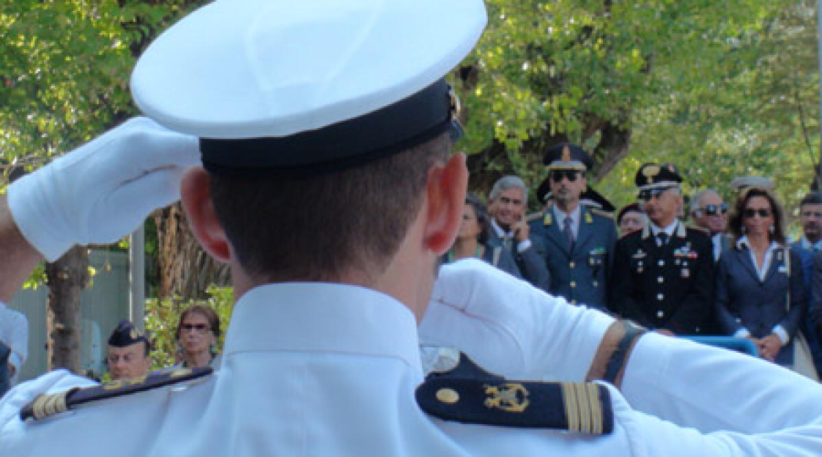 Video: cerimonia cambio della guardia alla Capitaneria di Porto di Rimini - 