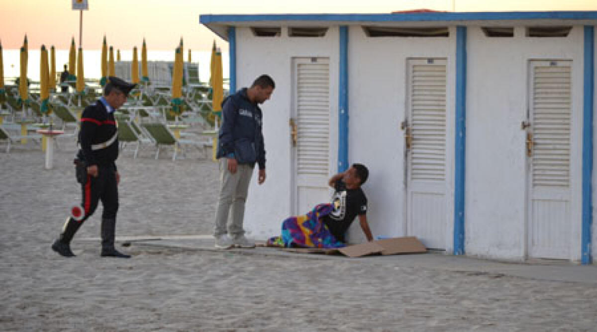 Rimini: rissa in spiaggia tra stranieri - 