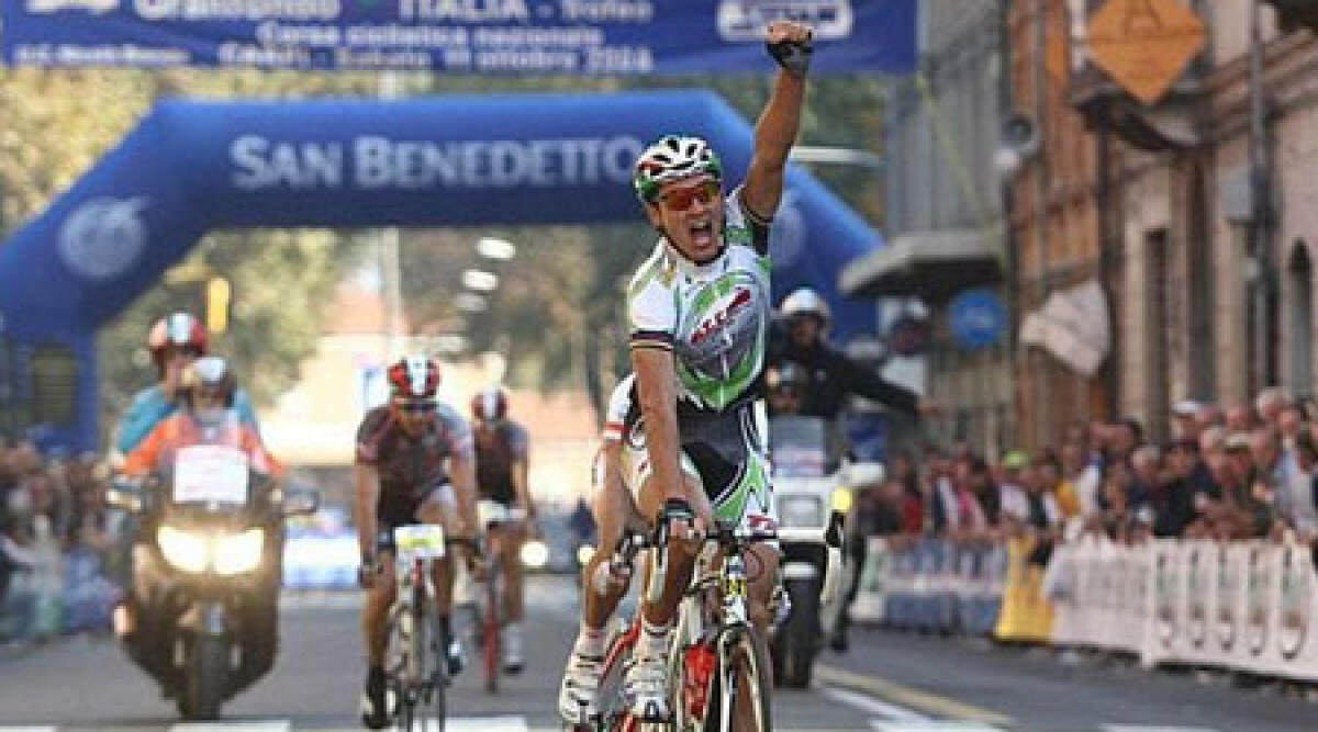 Ciclismo: Michele Maccanti vince la Bellaria - Montetiffi - 