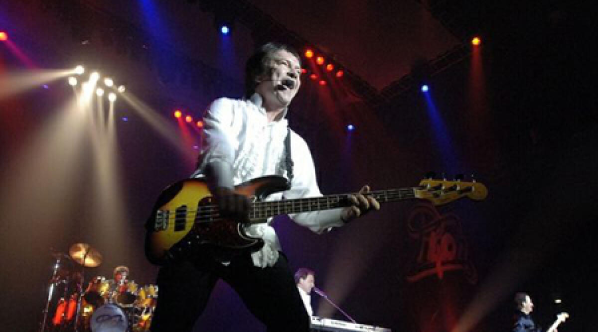Video: i Pooh incontrano i fan prima del concerto di Rimini -