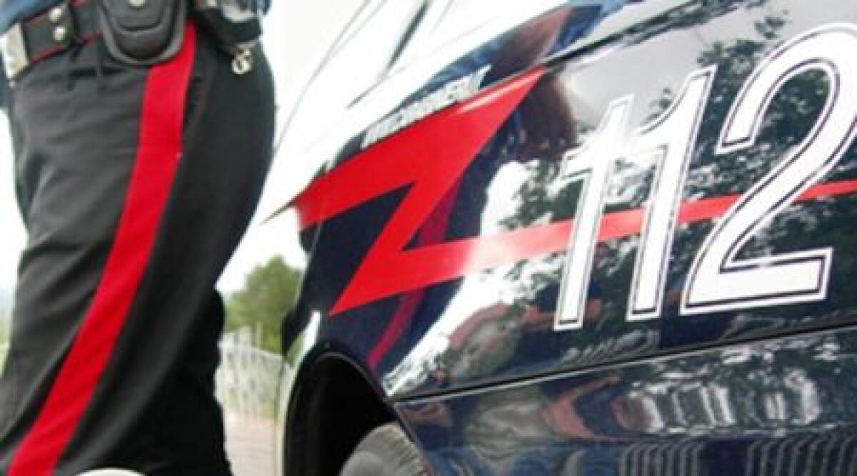 Bellaria, simula il furto delle gomme dell'auto e le rivende: recidivo 29enne arrestato -